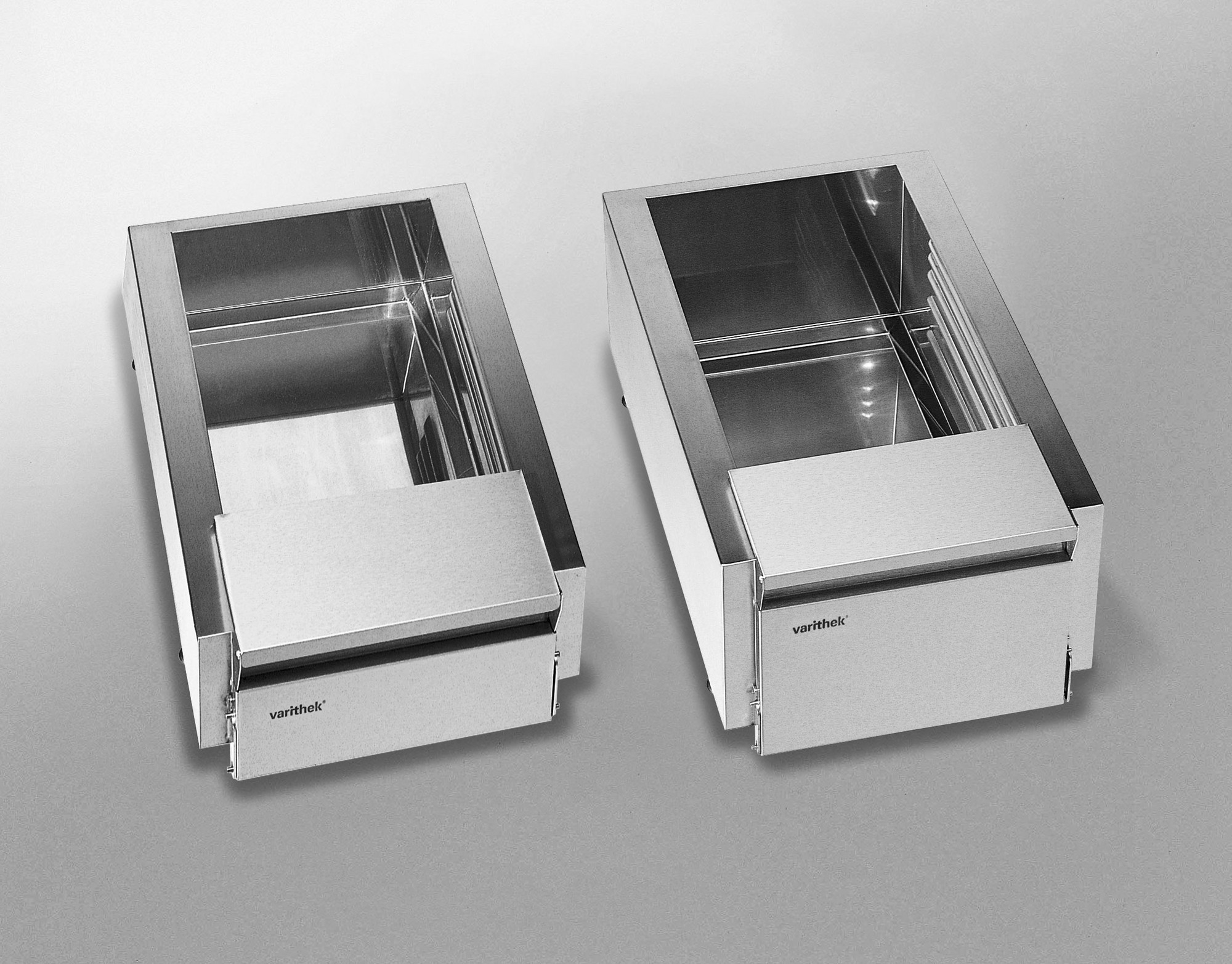 Systemträger hoch AST 255 m.Frontklappe